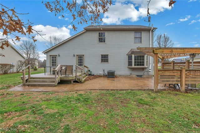 390 Spring Valley Drive, Zanesville, OH 43701