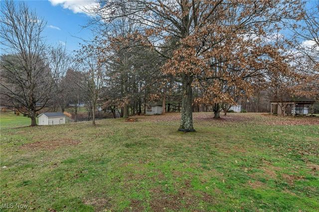 390 Spring Valley Drive, Zanesville, OH 43701