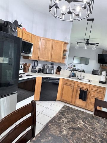 8518 Fairbrook Lane, La Porte, TX 77571