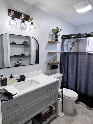 8518 Fairbrook Lane, La Porte, TX 77571