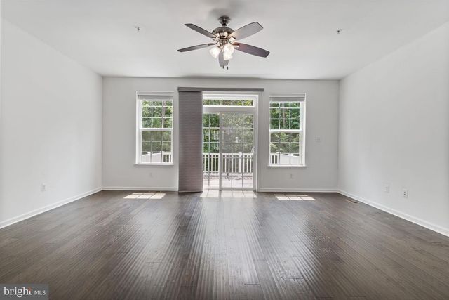 23048 MOUNTAIN LAUREL LN, California, MD 20619