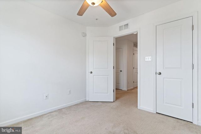 23048 MOUNTAIN LAUREL LN, California, MD 20619