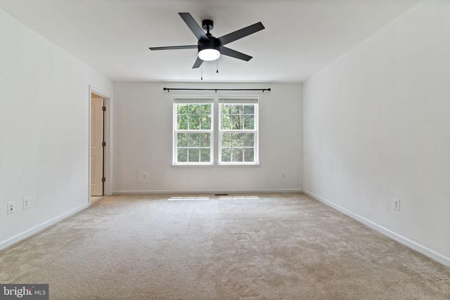 23048 MOUNTAIN LAUREL LN, California, MD 20619