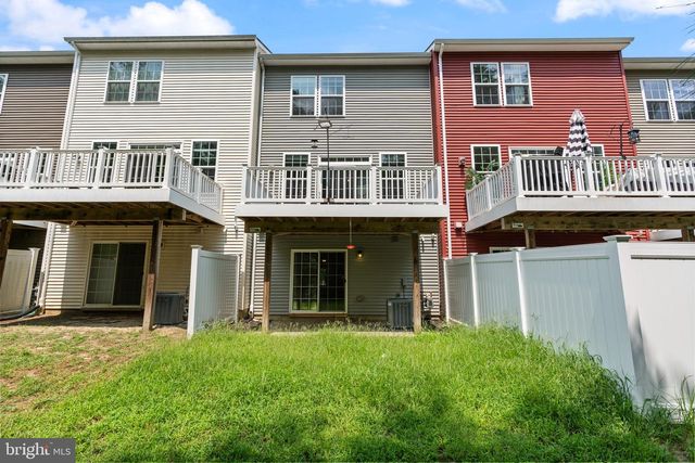 23048 MOUNTAIN LAUREL LN, California, MD 20619