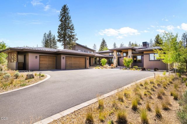 61317 Bonneville Loop, Bend, OR 97702