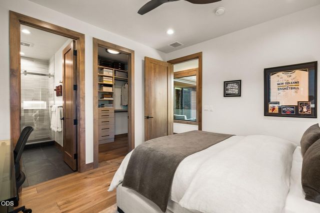 61317 Bonneville Loop, Bend, OR 97702
