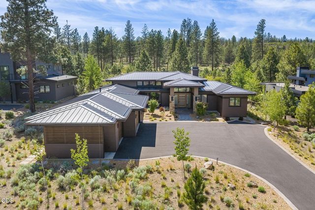 61317 Bonneville Loop, Bend, OR 97702