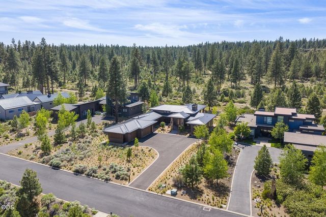 61317 Bonneville Loop, Bend, OR 97702