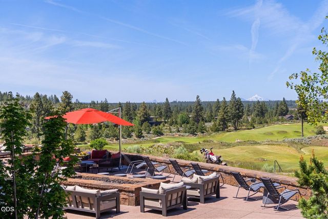 61317 Bonneville Loop, Bend, OR 97702