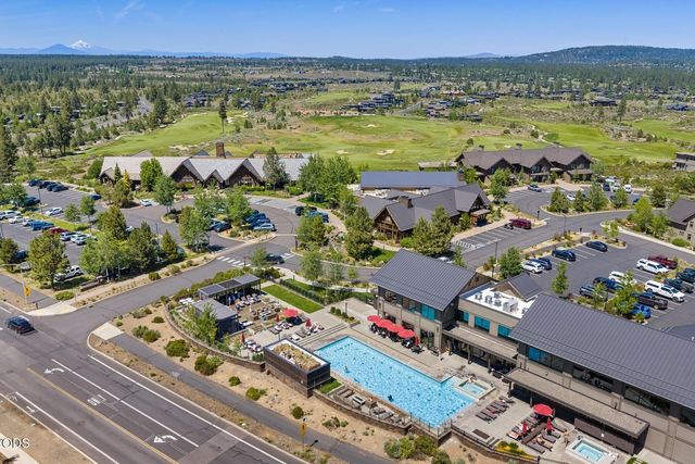 61317 Bonneville Loop, Bend, OR 97702