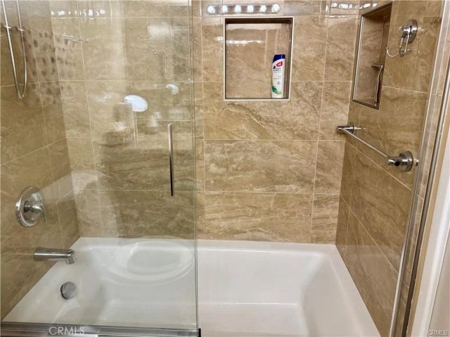 25453 Via Novia, Valencia, CA 91355