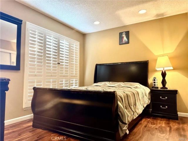 25453 Via Novia, Valencia, CA 91355