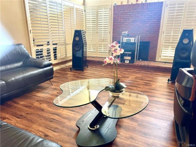 25453 Via Novia, Valencia, CA 91355