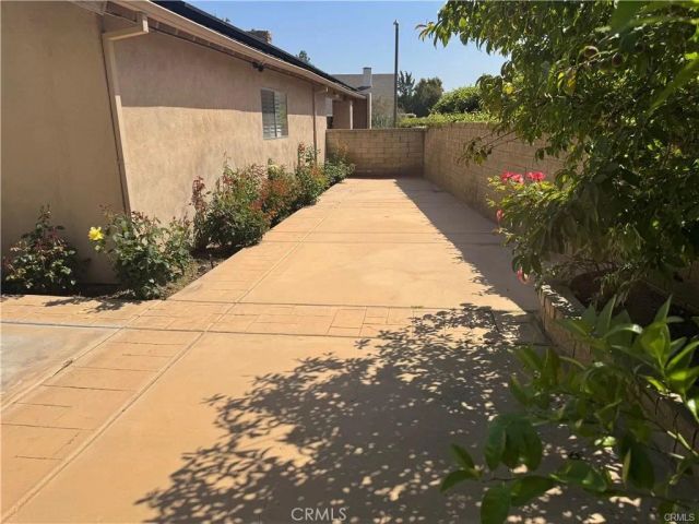 25453 Via Novia, Valencia, CA 91355