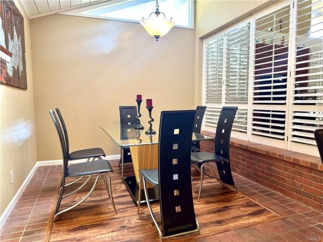25453 Via Novia, Valencia, CA 91355