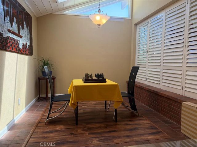 25453 Via Novia, Valencia, CA 91355