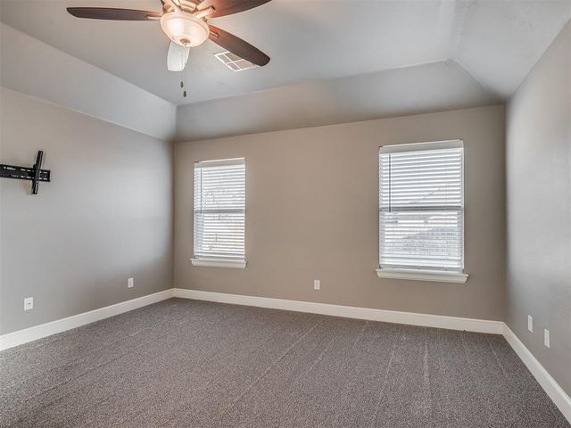 2809 Cedar Creek Drive, Moore, OK 73160