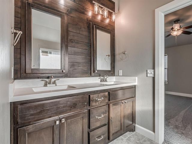 2809 Cedar Creek Drive, Moore, OK 73160