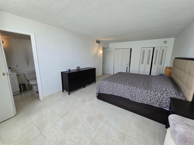 137 Golden Isles Drive 1202, Hallandale Beach, FL 33009