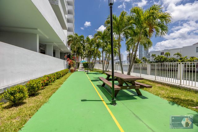 137 Golden Isles Drive 1202, Hallandale Beach, FL 33009