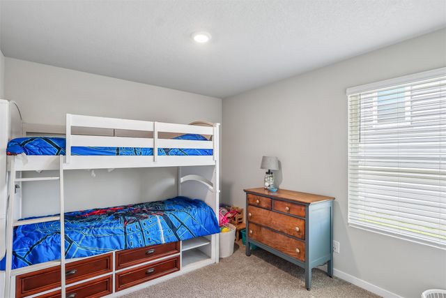 2705 E 50th Court, Des Moines, IA 50317