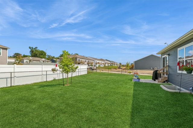 2705 E 50th Court, Des Moines, IA 50317