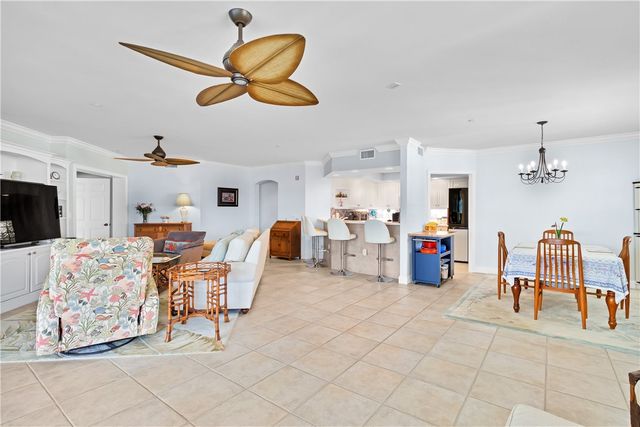 5320 W Harbor Village Drive 401, Vero Beach, FL 32967