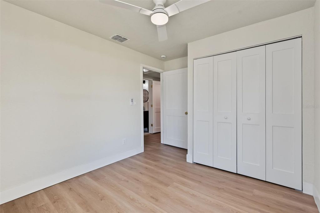 Image 31 of property listing at 8713 N EDISON AVENUE, Tampa, FL 33604