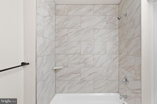 306 BERWYN, Ewing, NJ 08618