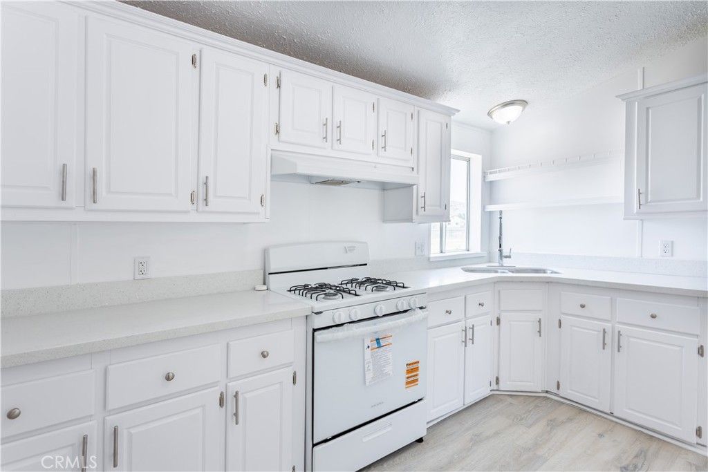 Image 11 of property listing at 4362 Cottonwood Lane, Weldon, CA 93283