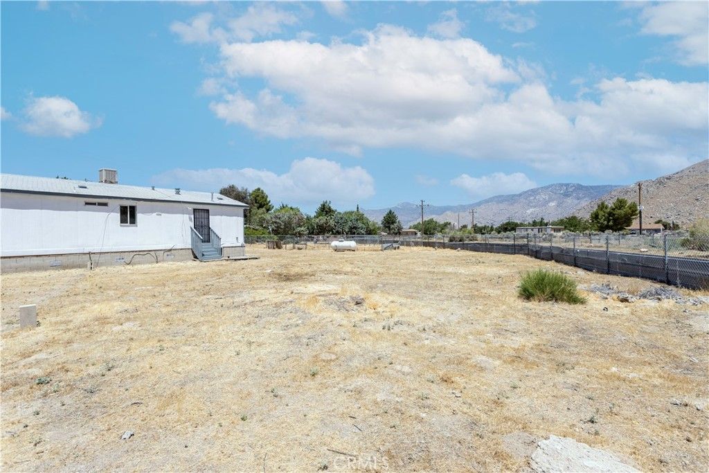 Image 29 of property listing at 4362 Cottonwood Lane, Weldon, CA 93283