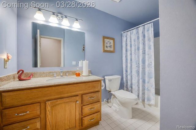 36567 Martel Court, Farmington Hills, MI 48335