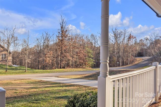 312 Oak Knoll, Hildebran, NC 28637