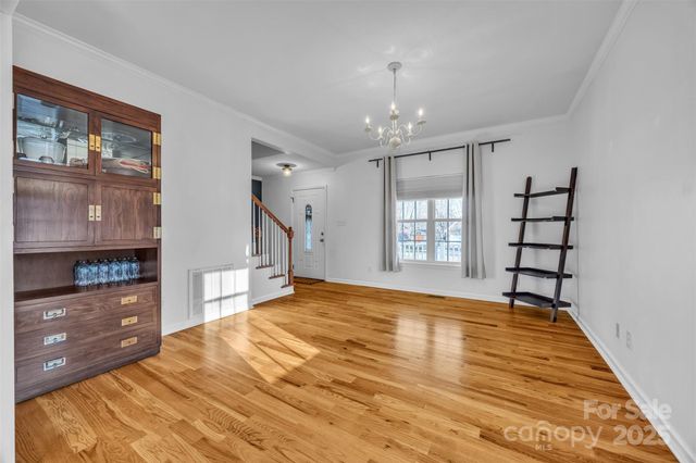 312 Oak Knoll, Hildebran, NC 28637