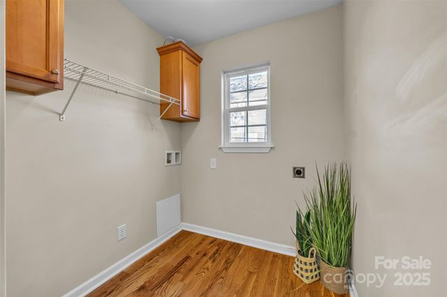 312 Oak Knoll, Hildebran, NC 28637