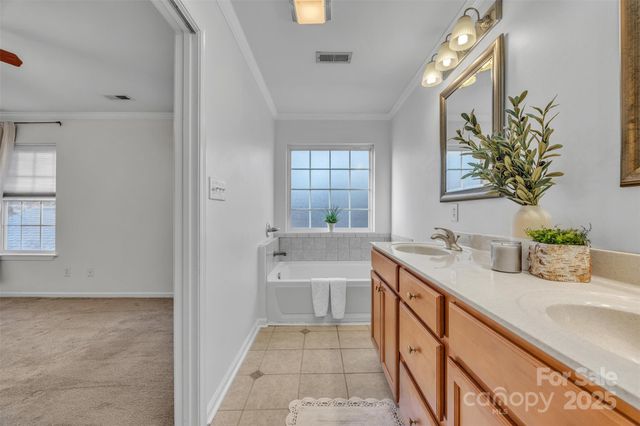 312 Oak Knoll, Hildebran, NC 28637