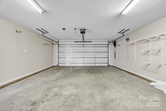 312 Oak Knoll, Hildebran, NC 28637