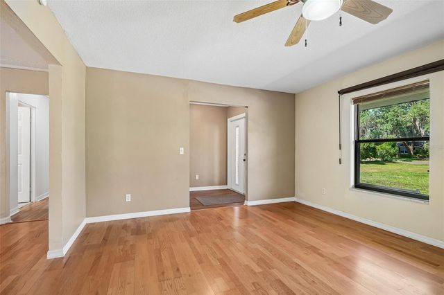 6827 SW 35TH WAY, Gainesville, FL 32608