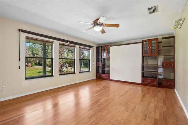 6827 SW 35TH WAY, Gainesville, FL 32608