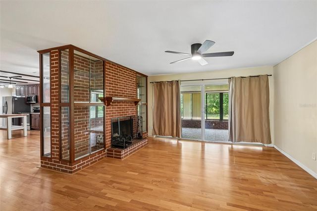 6827 SW 35TH WAY, Gainesville, FL 32608