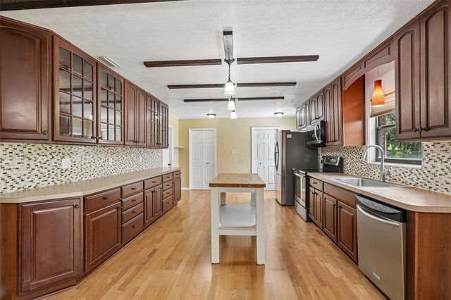 6827 SW 35TH WAY, Gainesville, FL 32608