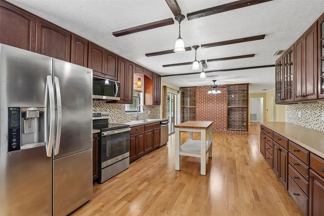 6827 SW 35TH WAY, Gainesville, FL 32608