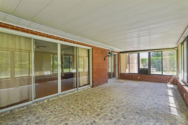 6827 SW 35TH WAY, Gainesville, FL 32608