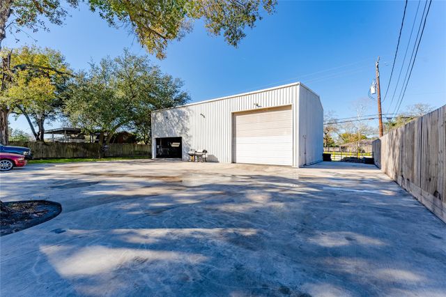 11407 Iberia Drive, Houston, TX 77065