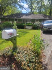 2716 Bonnybrook Drive SW, Atlanta, GA 30311