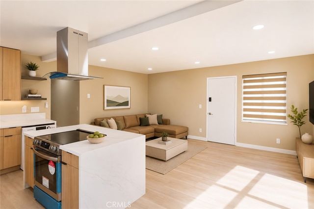 3960 Arizona Street 8, San Diego, CA 92104