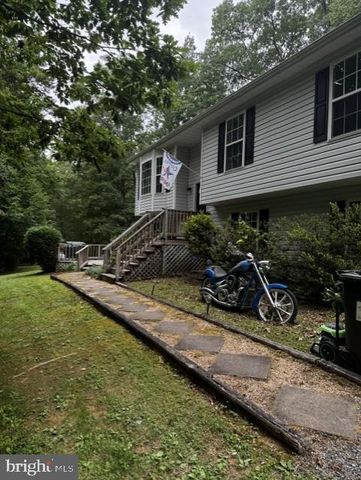 5964 RIVERBEND LN, Reva, VA 22735