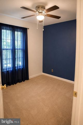 5964 RIVERBEND LN, Reva, VA 22735