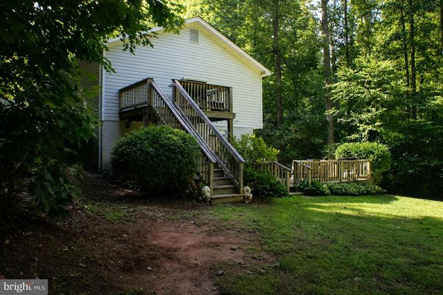 5964 RIVERBEND LN, Reva, VA 22735