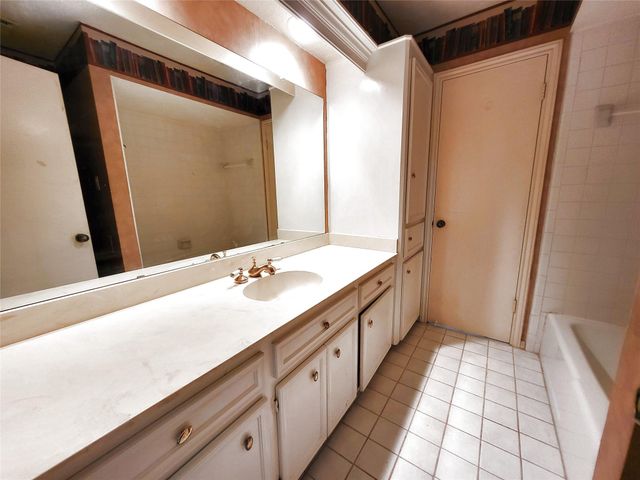 11314 Ericston Drive, Houston, TX 77070